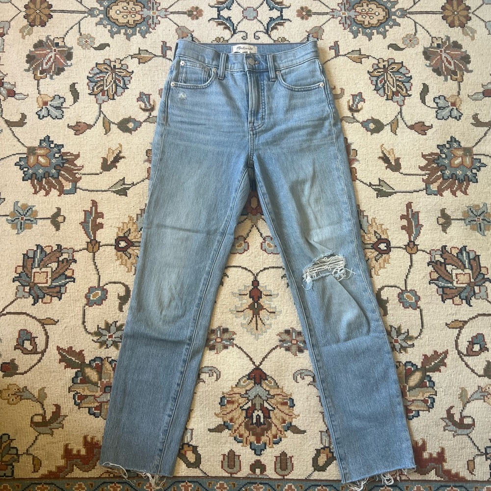 Madewell The Perfect Vintage Distressed Straight Leg Jeans